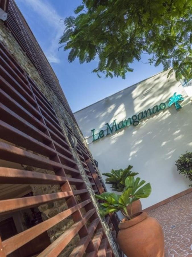 Tres Bel Appartement Avec Vue Mer, Acces Direct A La Plage Et Piscine Surveillee Saint-Francois  Buitenkant foto