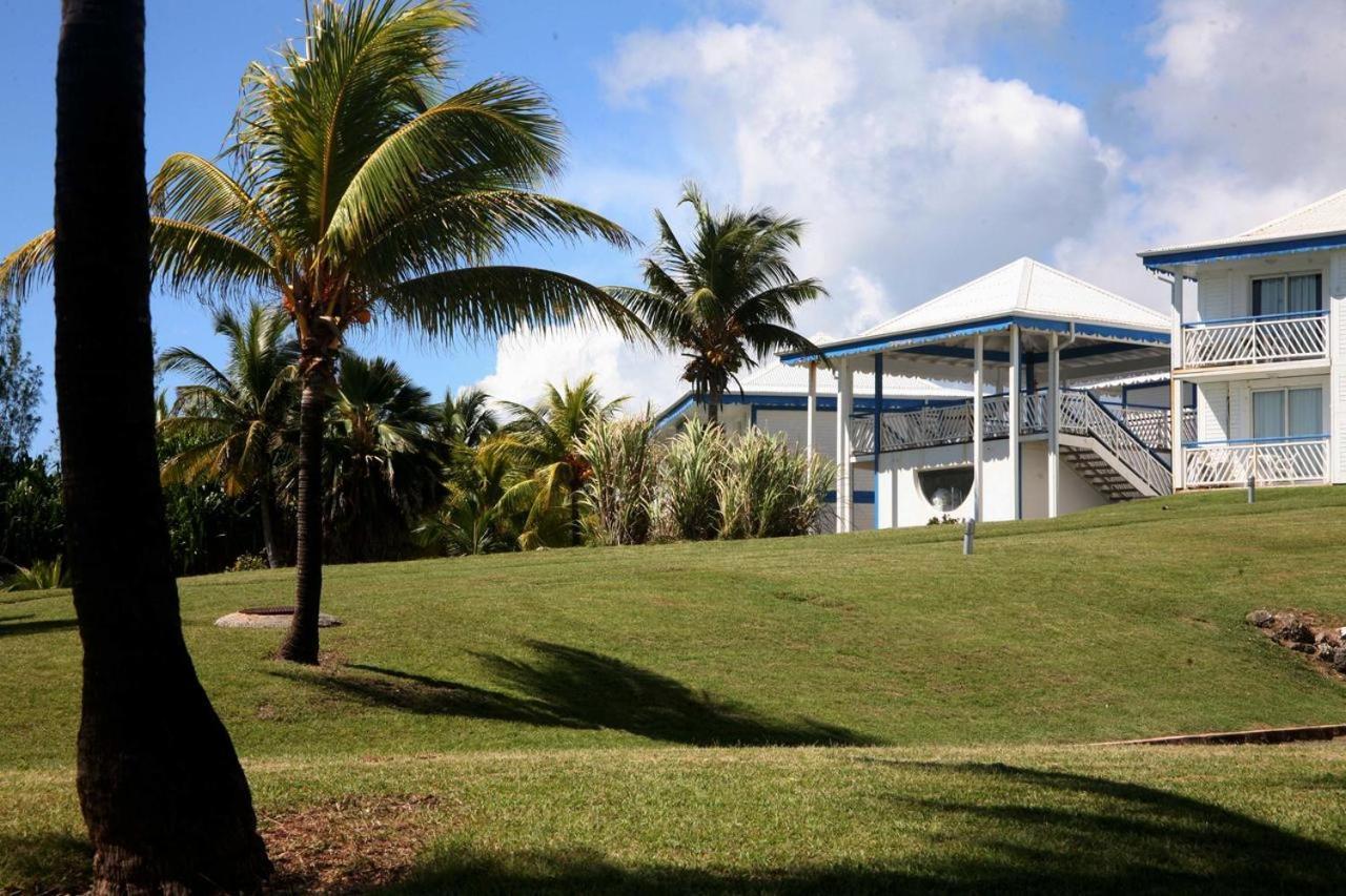 Vue Mer & Acces Direct A La Plage Avec Magnifique Piscine Surveillee Par Un Maitre Nageur Saint-Francois  Buitenkant foto