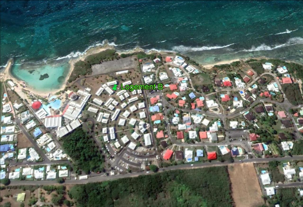 Vue Mer & Acces Direct A La Plage Avec Magnifique Piscine Surveillee Par Un Maitre Nageur Saint-Francois  Buitenkant foto